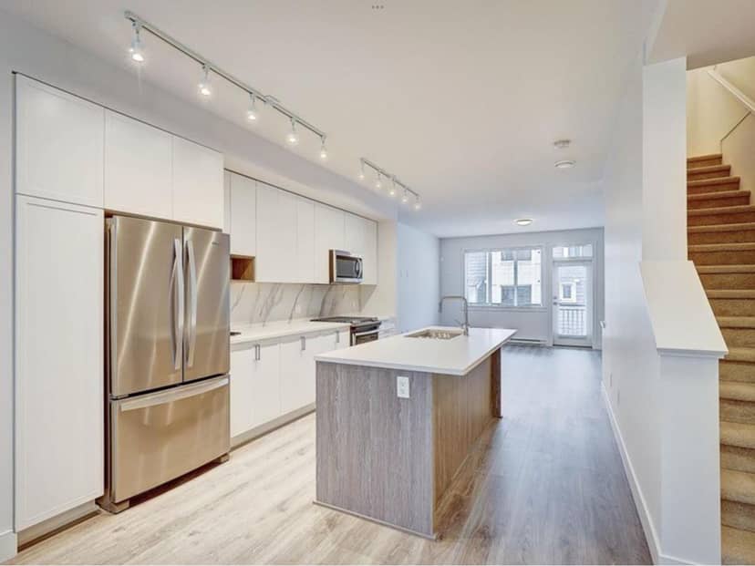 109 9718 161A STREET, Surrey, photo 3