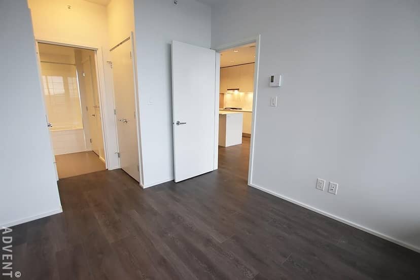 2704 1955 ALPHA WAY, Burnaby, photo 3