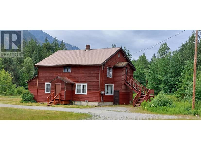 2335 MACKENZIE 20 HIGHWAY, Bella Coola, photo 3