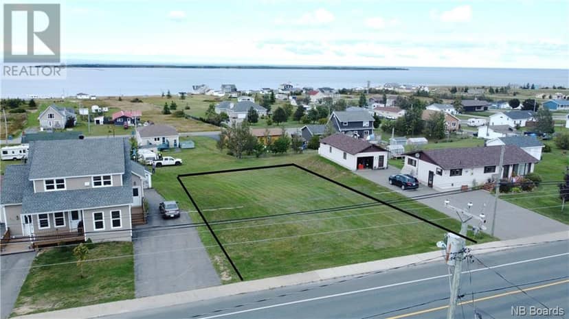 Lot Saint-Pierre E. Boulevard — photo 1 of 11