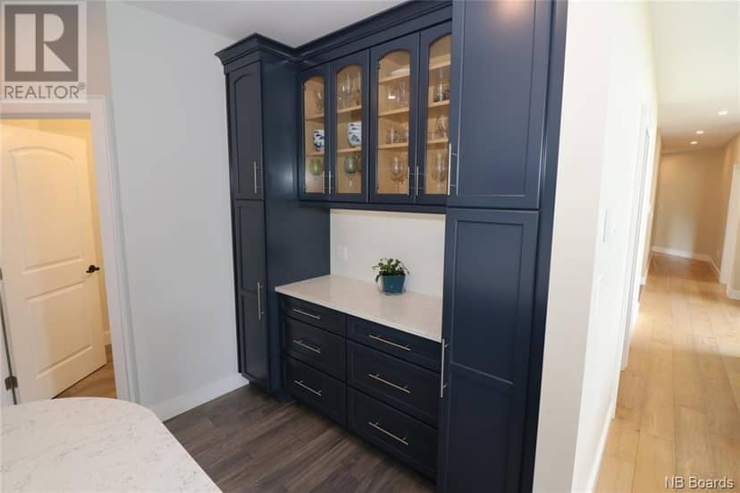 55 Bayview Heights — photo 11 of 40