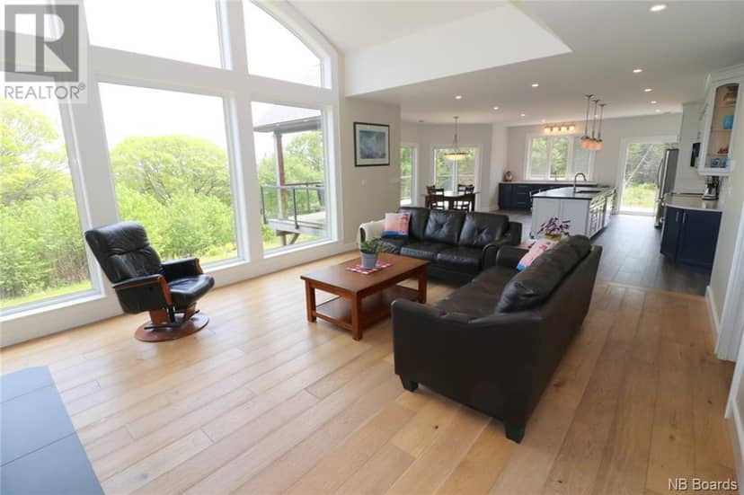 55 Bayview Heights — photo 14 of 40