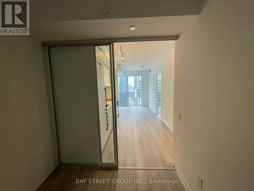 2701 - 82 Dalhousie Street — photo 13 of 14