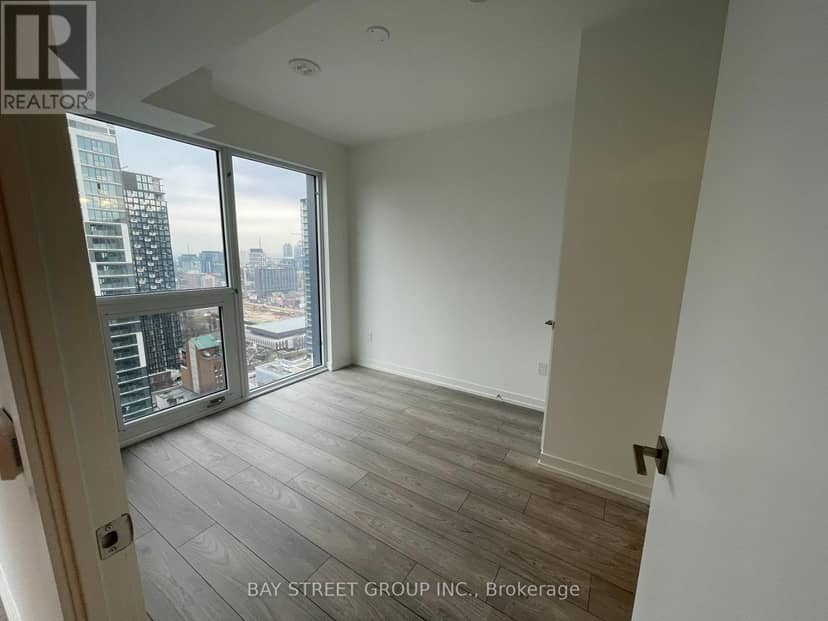 2701 - 82 Dalhousie Street, Toronto, photo 7