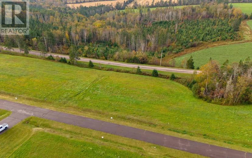 Lot 31 Lairds — photo 2 of 17