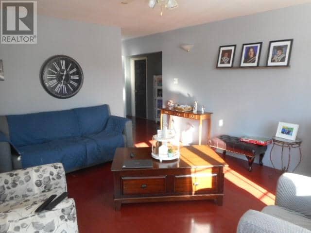 73 Main Street — photo 11 of 12