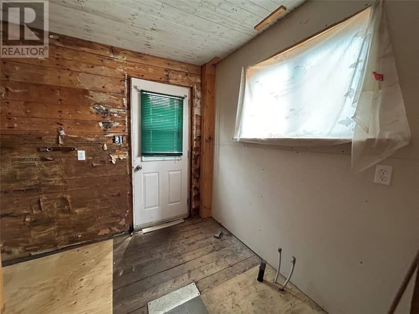 38-40 Sacrey's Road — photo 14 of 20