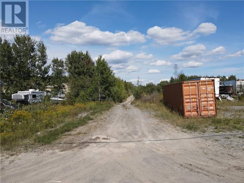 2652 Part 1 Lasalle Boulevard, Sudbury, photo 6