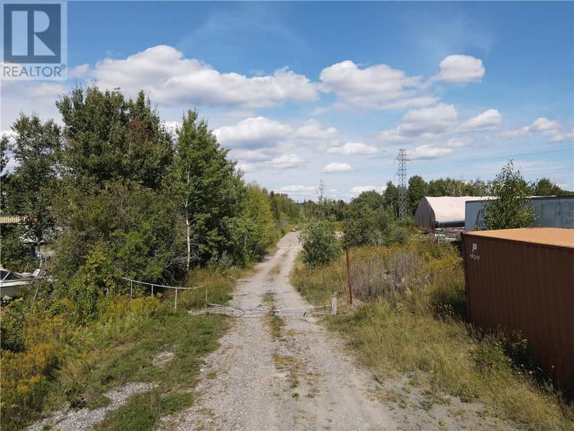 2652 Part 1 Lasalle Boulevard, Sudbury, photo 7