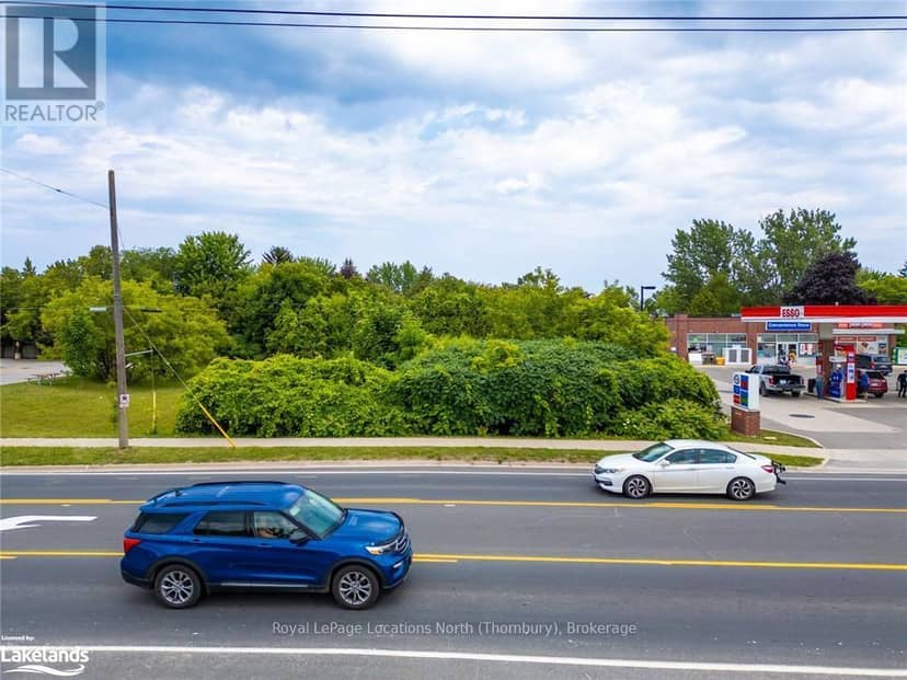 50 Arthur St W — photo 10 of 23