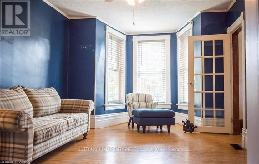 8 Elizabeth Drive — photo 8 of 20