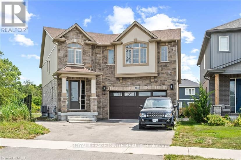 263 Memorial Park Drive, Welland