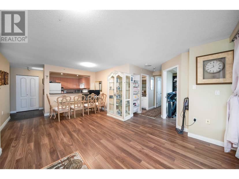 503 7380 Elmbridge Way, Richmond, photo 2