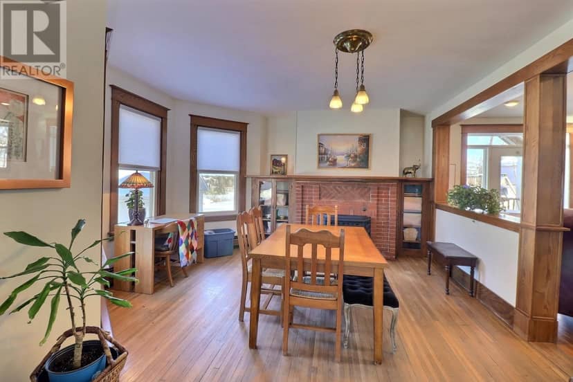 610 Main Street — photo 9 of 20