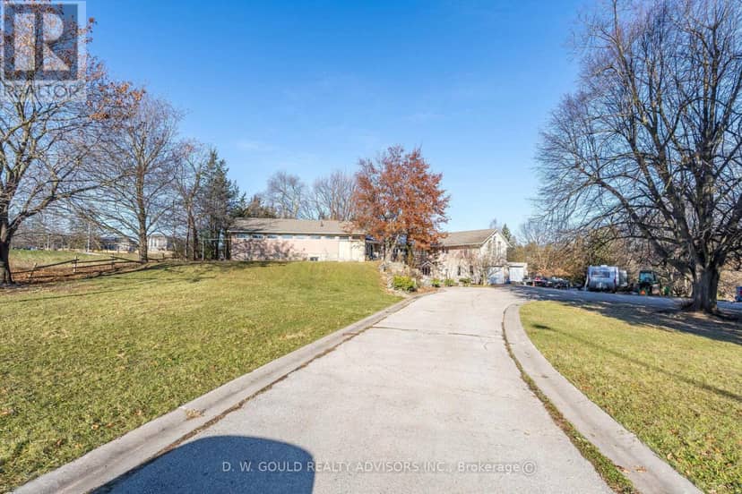 358 Maple Avenue — photo 13 of 21
