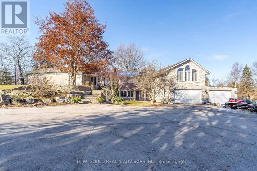 358 Maple Avenue — photo 15 of 21