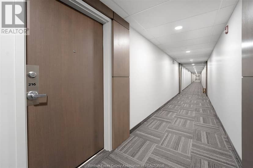 2550 SANDWICH WEST PARKWAY Unit# 216 — photo 5 of 23