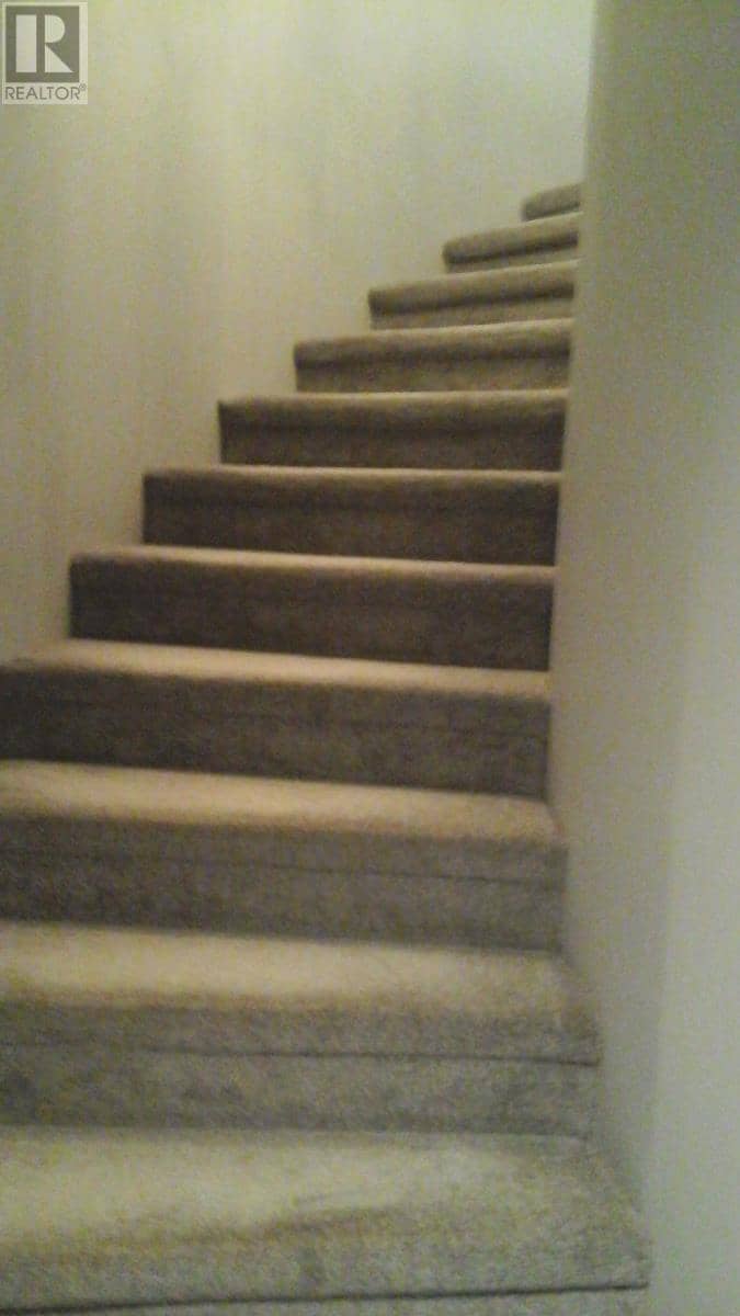 19 Hawthorn Avenue — photo 39 of 40