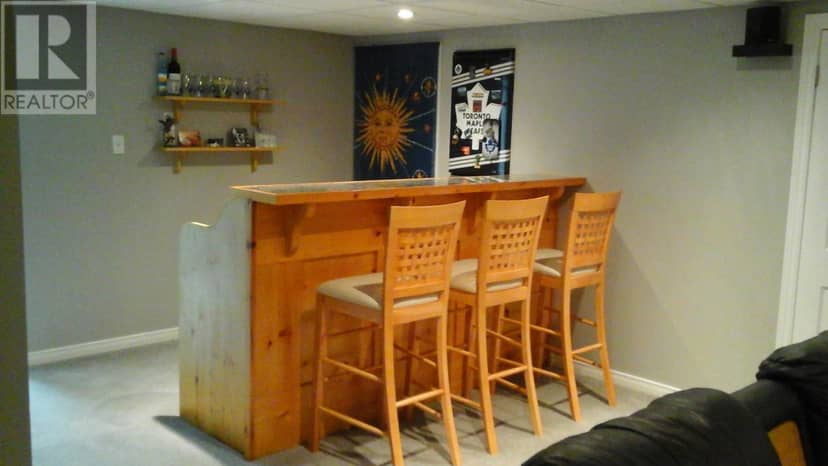 19 Hawthorn Avenue — photo 40 of 40