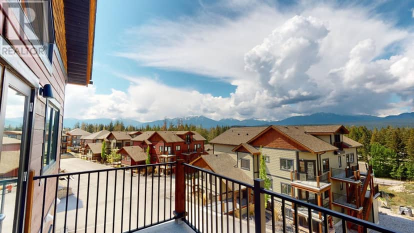 7291 PROSPECTOR Avenue Unit# 105, Radium Hot Springs