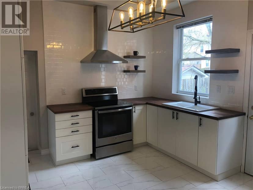 120 GEORGE Street — photo 12 of 23