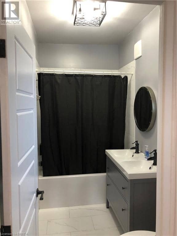 120 GEORGE Street — photo 17 of 23