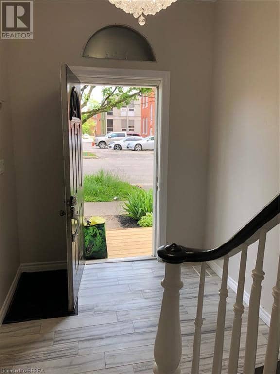 120 GEORGE Street — photo 4 of 23