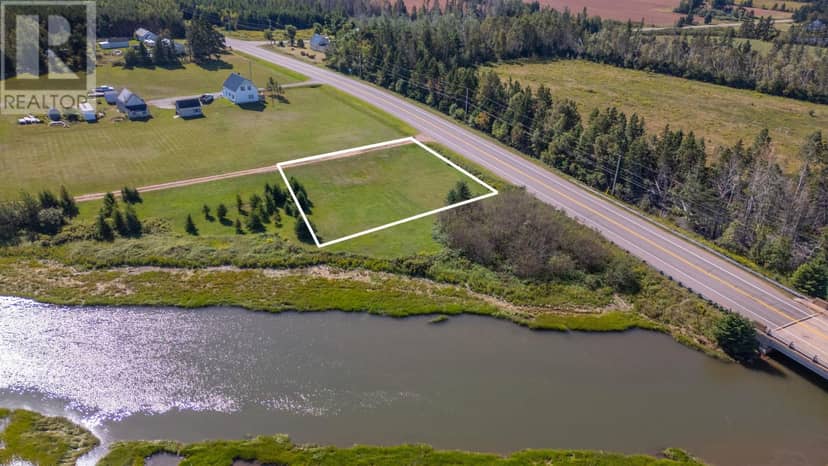 1700 Trans Canada Highway, Rte 1 — photo 19 of 20