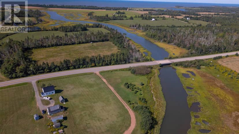 1700 Trans Canada Highway, Rte 1 — photo 4 of 20