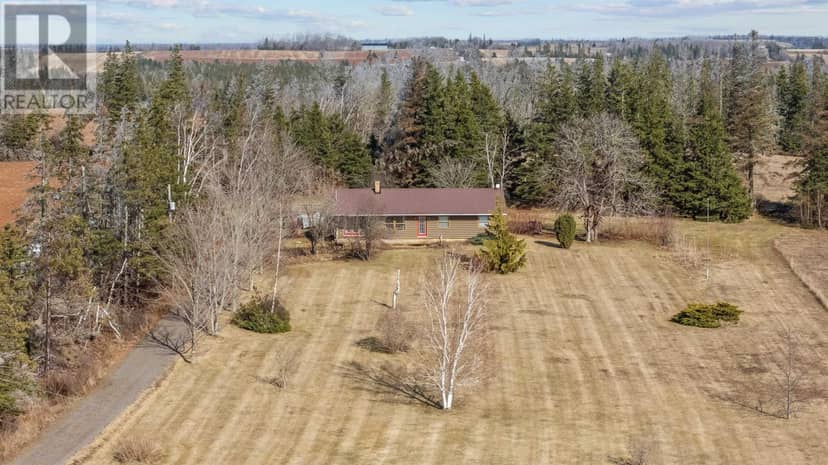 723 Green Meadows Road, Morell, photo 2