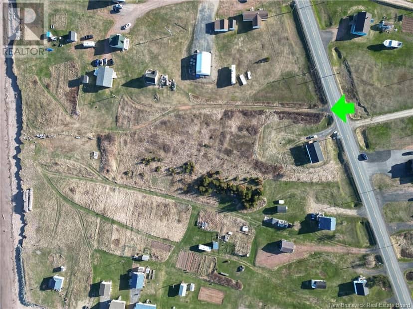 Lot Route 305 — photo 4 of 4
