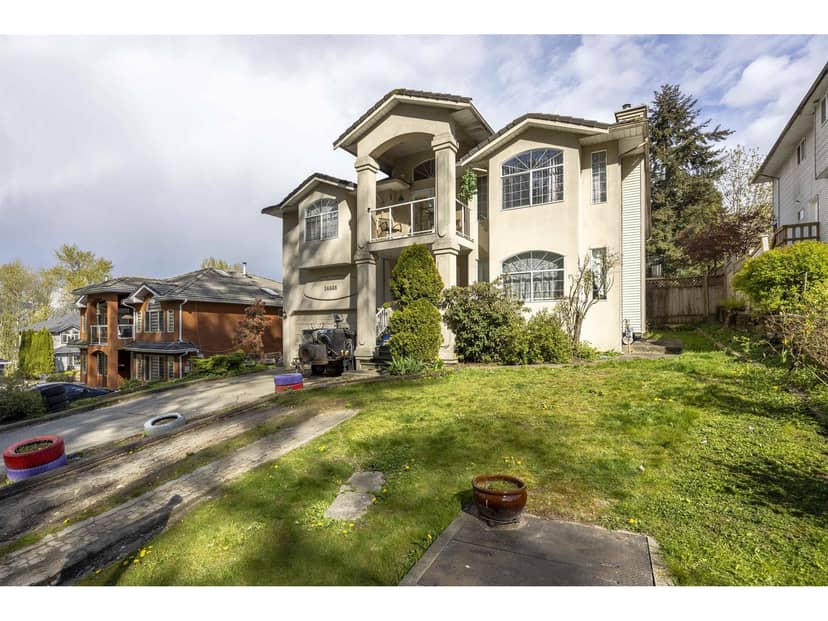 14446 BEDFORD DRIVE, Surrey