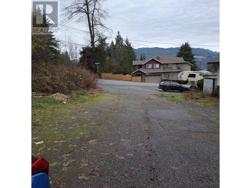 934-938 CLARKE ROAD, Port Moody, photo 4