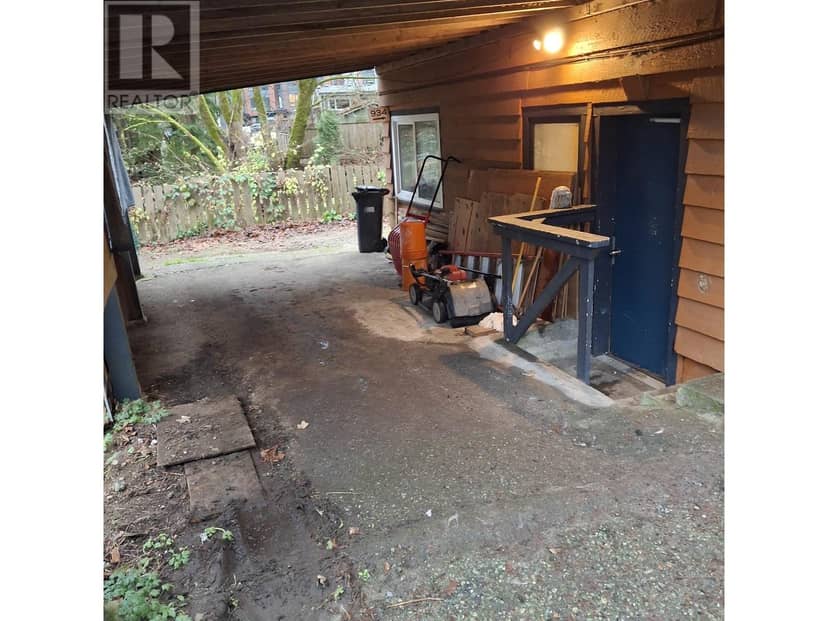 934-938 CLARKE ROAD, Port Moody, photo 5