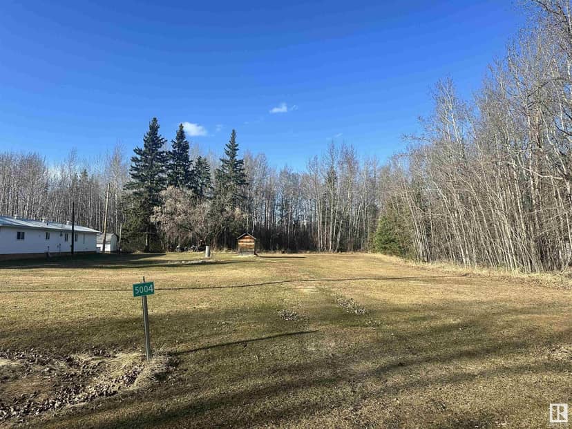 5004 51 AV, Fawcett