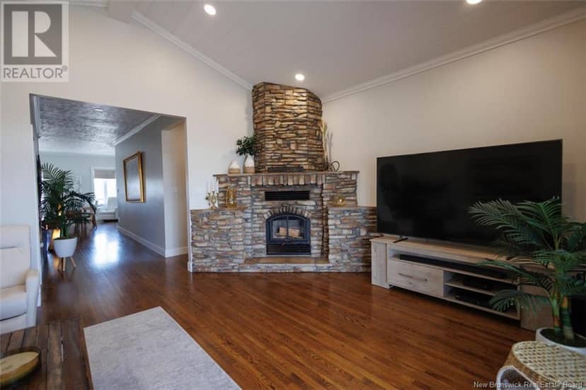 85 Broadway — photo 12 of 40