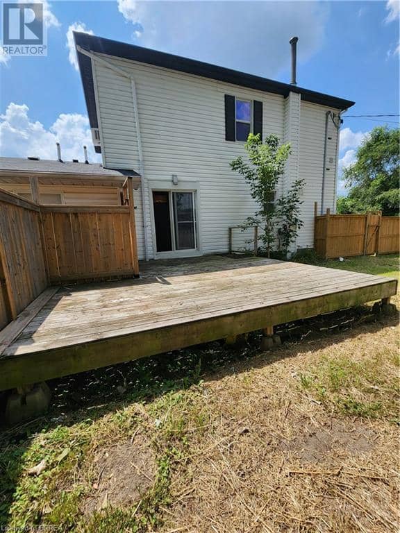 196 MARLBOROUGH Street — photo 10 of 27