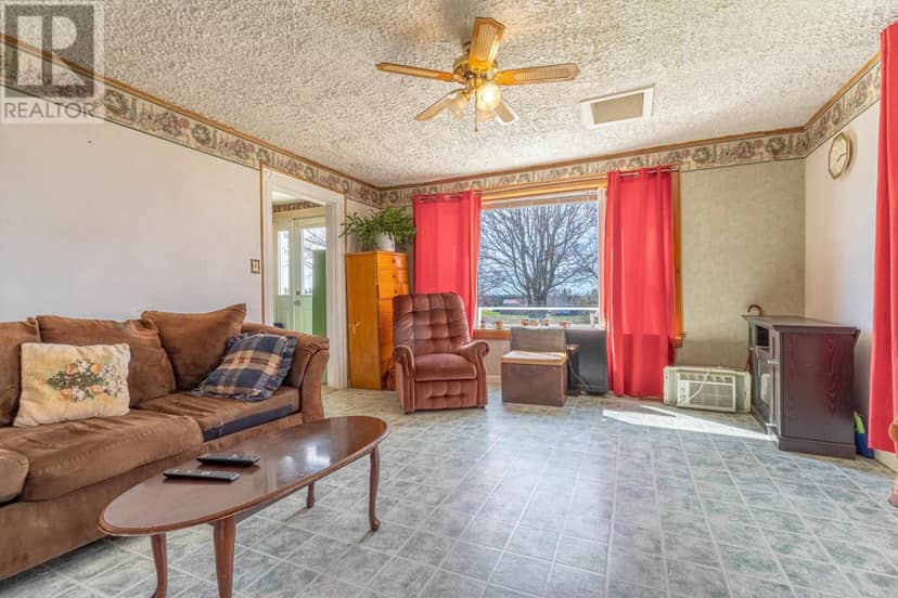 95 Perley Shaw Road, Canoe Cove, photo 7