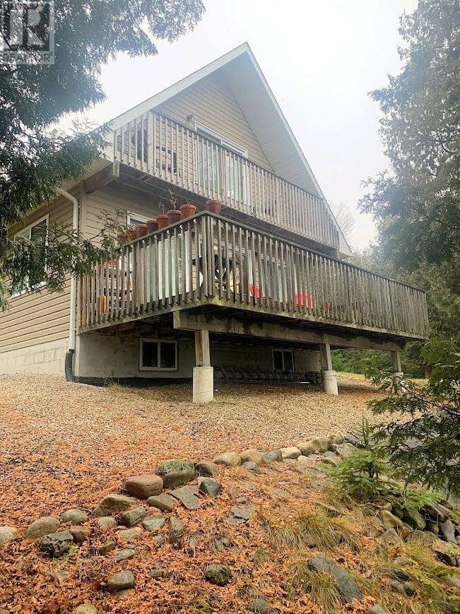 664 Water Street, Meldrum Bay, photo 2