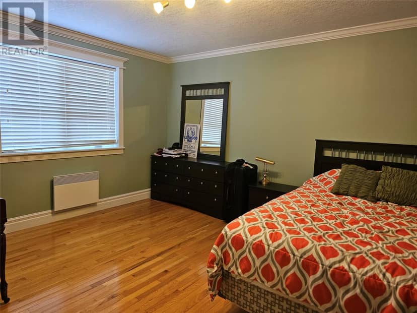 40 SMALLWOOD Drive — photo 19 of 35