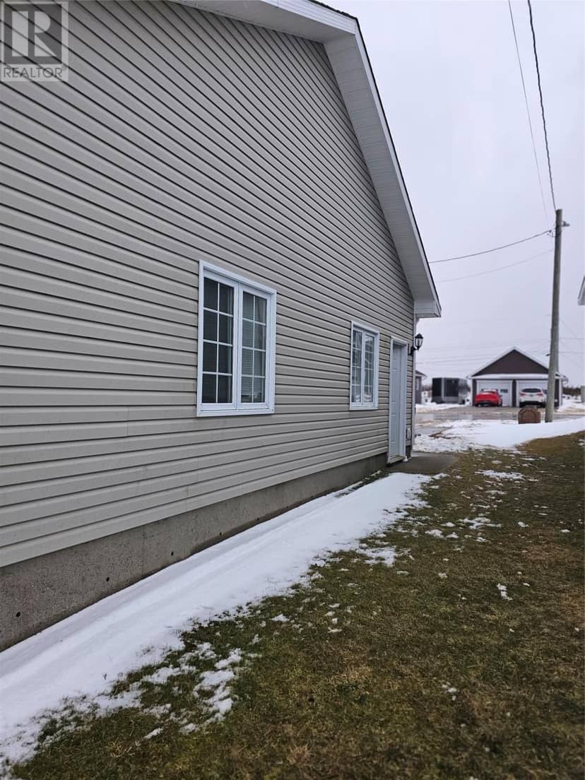 40 SMALLWOOD Drive — photo 32 of 35