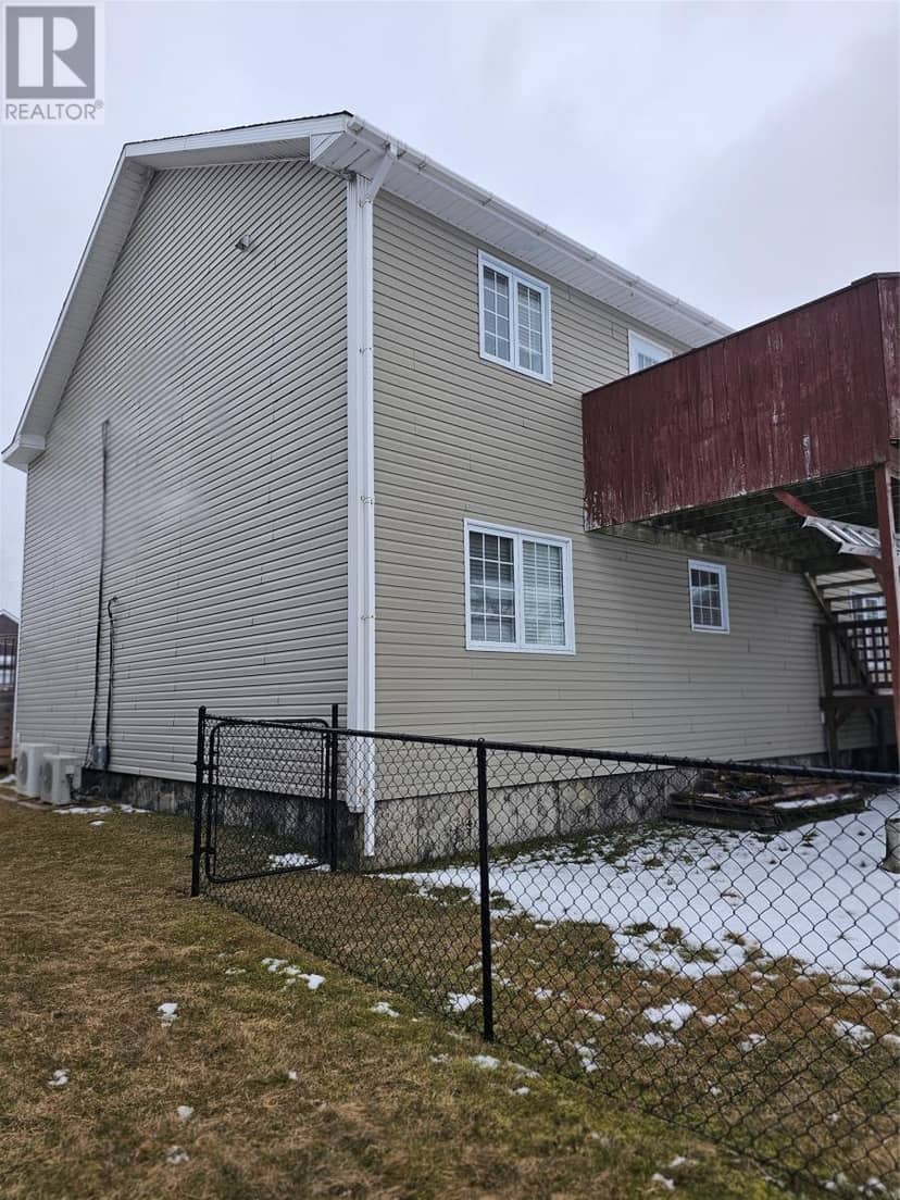 40 SMALLWOOD Drive — photo 35 of 35