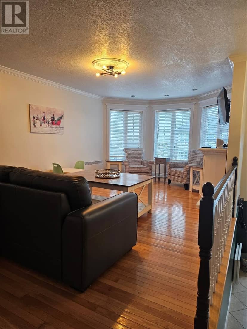 40 SMALLWOOD Drive — photo 9 of 35