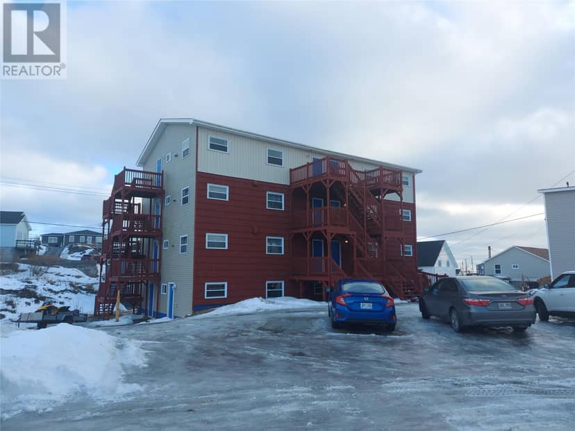 16 A/B and 18 Currie Avenue — photo 11 of 13