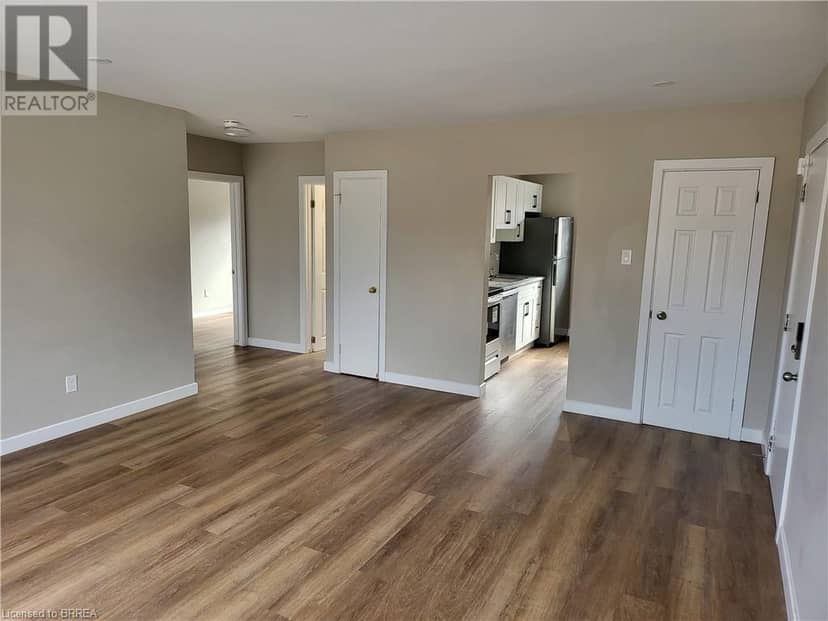 1438 BECKWORTH Avenue — photo 2 of 13