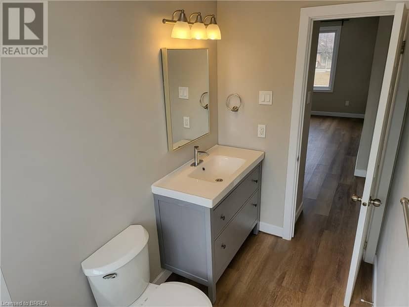 1438 BECKWORTH Avenue — photo 5 of 13