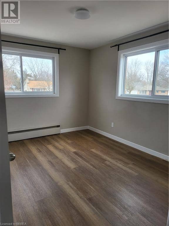 1438 BECKWORTH Avenue — photo 6 of 13