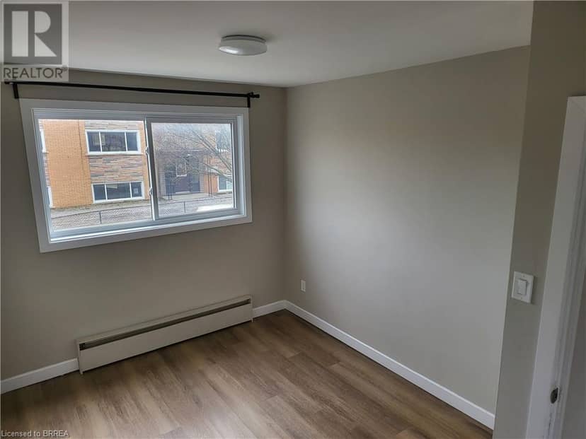 1438 BECKWORTH Avenue — photo 7 of 13