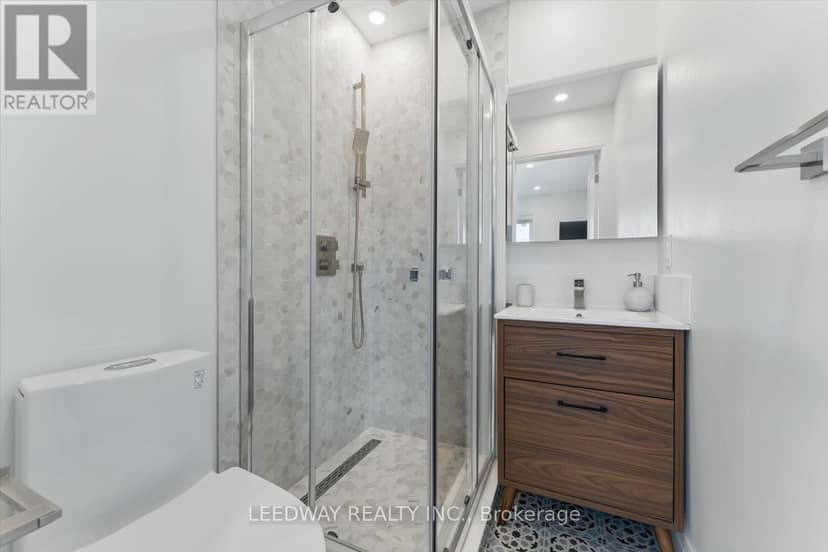 24410 Thorah Park Boulevard — photo 30 of 40