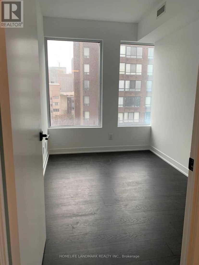806 - 319 Jarvis Street — photo 13 of 18
